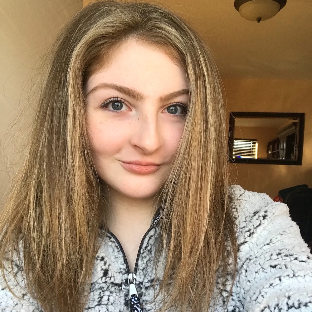 Meet your Posher, Emma